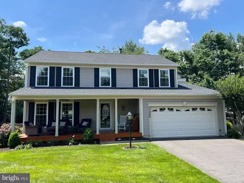 7266 Chestnut Ct, Warrenton, VA 20187