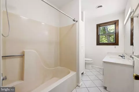 5876 Free State Rd, Marshall, VA 20115 photo 41