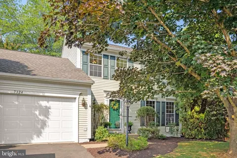 7324 Hazelwood Ct, Warrenton, VA 20187