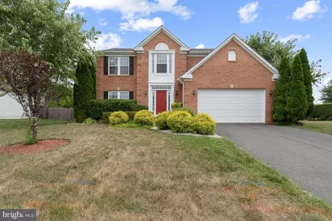 11183 Ashlee Brook Dr, Bealeton, VA 22712