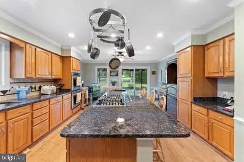 6115 Georgetown Rd, Broad Run, VA 20137 photo 11