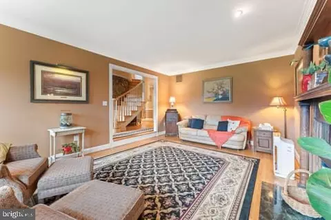 6115 Georgetown Rd, Broad Run, VA 20137 photo 5