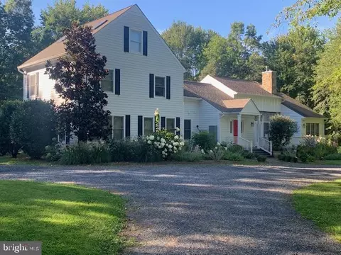3309 Rectortown Rd, Marshall, VA 20115