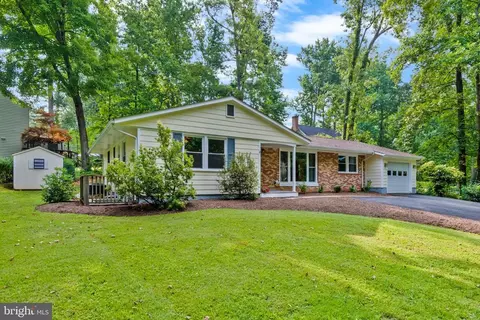 7231 Heather Ct, Warrenton, VA 20187