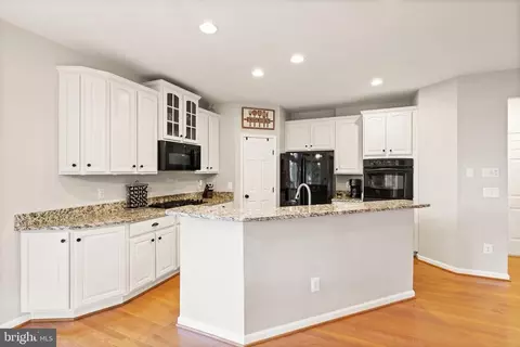 11162 Eagle Ct, Bealeton, VA 22712 photo 21