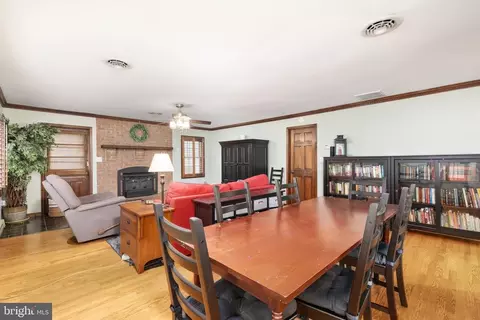 4326 Dumfries Rd, Catlett, VA 20119 photo 6