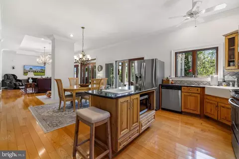 12147 Moss Hollow Rd, Markham, VA 22643 photo 11