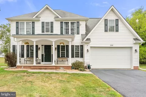 398 N Franklin St N, Remington, VA 22734