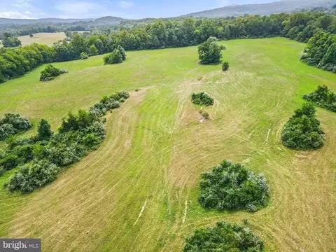 Ivanhoe Ln, Delaplane, VA photo 8