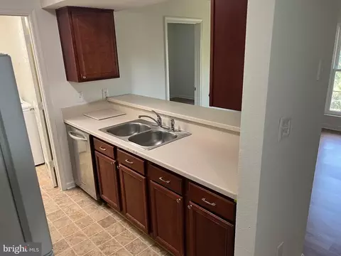 11238 Torrie Way #J, Bealeton, VA 22712