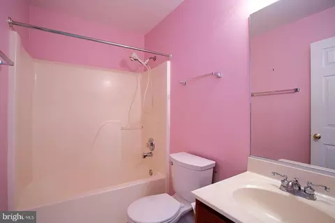 4256 Bishop Ln, Marshall, VA 20115 photo 14