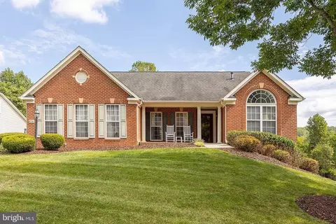 6710 Stream View Ln, Warrenton, VA 20187