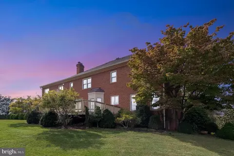 8039 Willboyd Ct, Marshall, VA 20115 photo 6