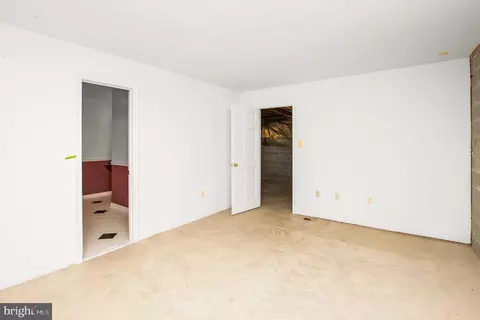 8039 Willboyd Ct, Marshall, VA 20115 photo 46
