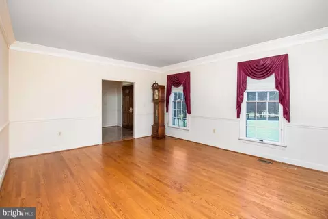 8039 Willboyd Ct, Marshall, VA 20115 photo 13