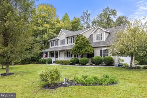 2177 Towles Rd, Midland, VA 22728