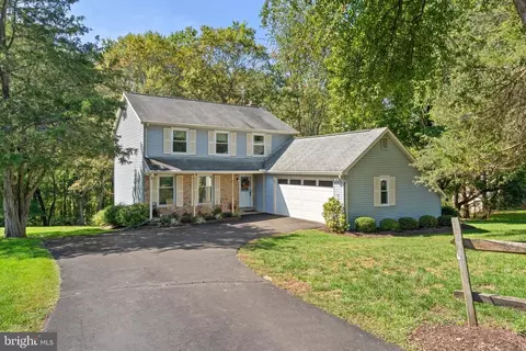 6485 Appomattox Dr, Warrenton, VA 20187