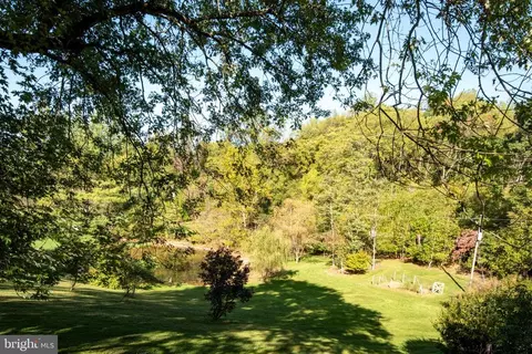 12216 Moss Hollow Rd, Markham, VA 22643 photo 5