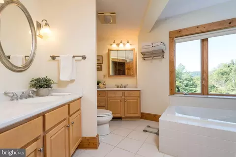 12216 Moss Hollow Rd, Markham, VA 22643 photo 23