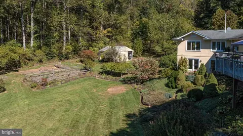 12216 Moss Hollow Rd, Markham, VA 22643 photo 34
