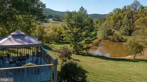 12216 Moss Hollow Rd, Markham, VA 22643 photo 8