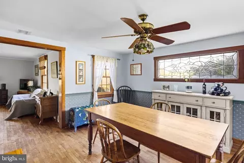 3829 Leeds Manor Rd, Markham, VA 22643 photo 10