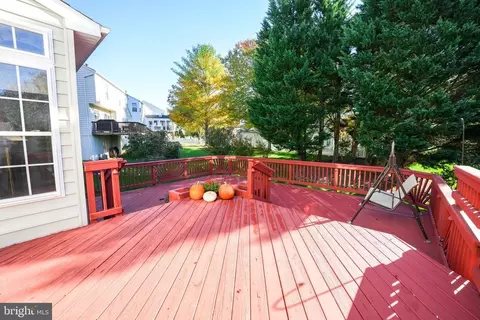 345 Singleton Cir, Warrenton, VA 20186 photo 14