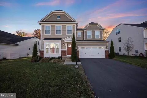 6863 Lake Anne Ct, Warrenton, VA 20187