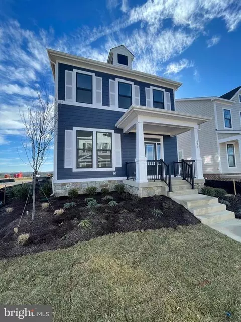 6050 Cobblestone Ct, Marshall, VA 20115