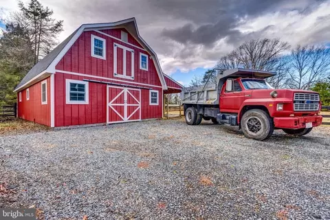 3589 Dumfries Rd, Catlett, VA 20119 photo 5