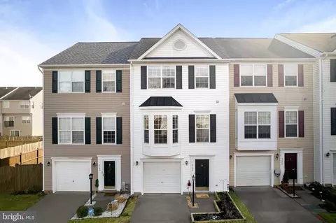 6184 Newton Ln, Bealeton, VA 22712