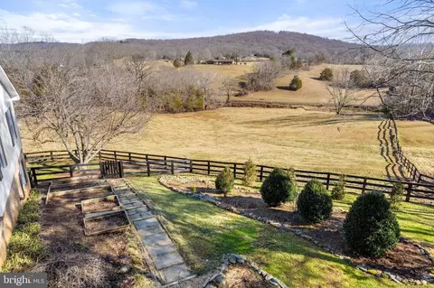 7400 Hickory Ln, Marshall, VA 20115 photo 61