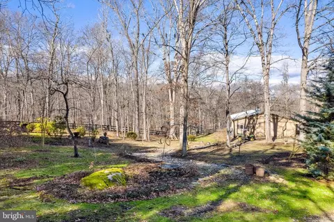 7400 Hickory Ln, Marshall, VA 20115 photo 15
