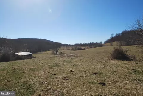 Ada Rd, Marshall, VA photo 4