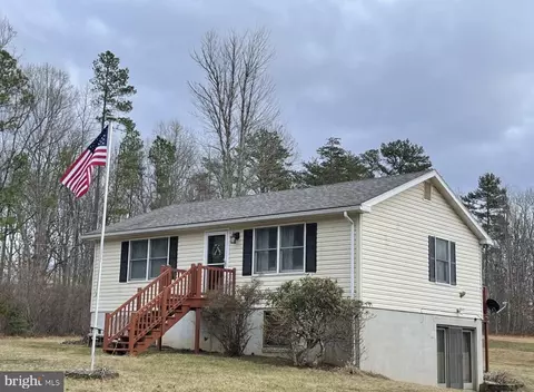 5590 Leeds Mnr, Hume, VA 22639