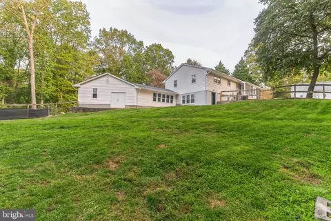 5761 Pendleton Ln, Warrenton, VA 20187 photo 40