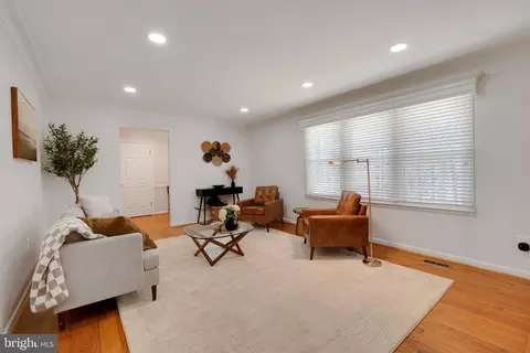 5761 Pendleton Ln, Warrenton, VA 20187 photo 11