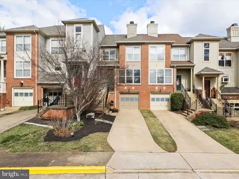 137 Coppermill Dr, Warrenton, VA 20186