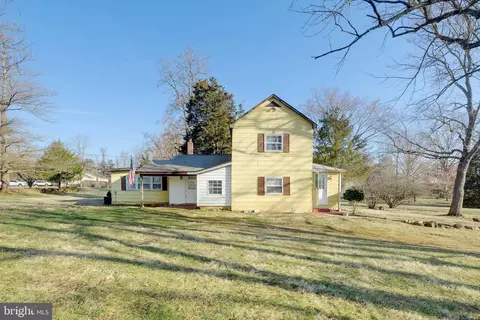 10288 Fayettesville Rd, Bealeton, VA 22712