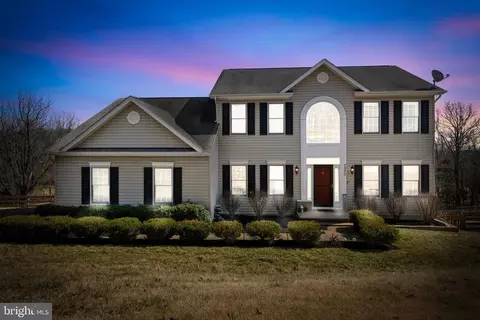 7079 Kelly Rd, Warrenton, VA 20187