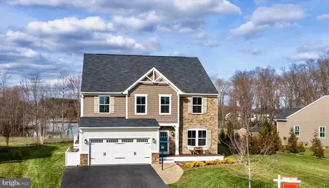 7491 Lake Willow Ct, Warrenton, VA 20187