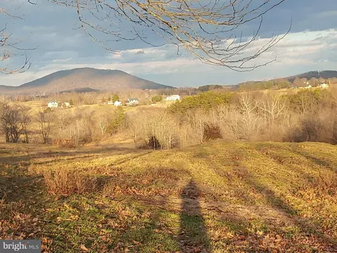 Washwright Road, Hume, VA