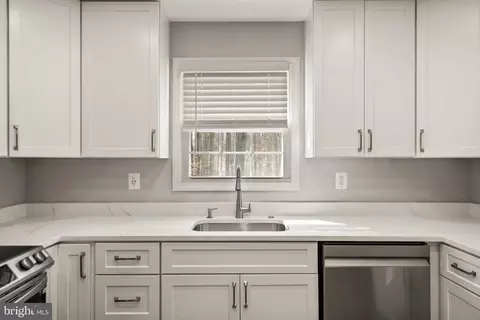 6013 Beverleys Mill Rd, Broad Run, VA 20137 photo 14