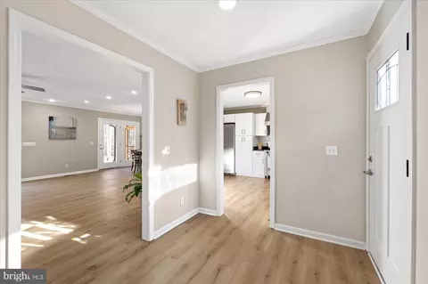 6984 Owl Ln, Marshall, VA 20115 photo 8