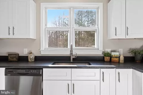 6984 Owl Ln, Marshall, VA 20115 photo 14