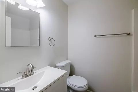 8620 Ashby Ct, Marshall, VA 20115 photo 37