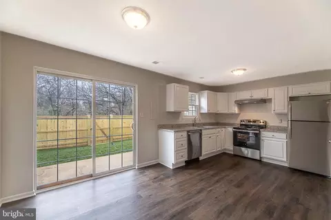 8620 Ashby Ct, Marshall, VA 20115 photo 9