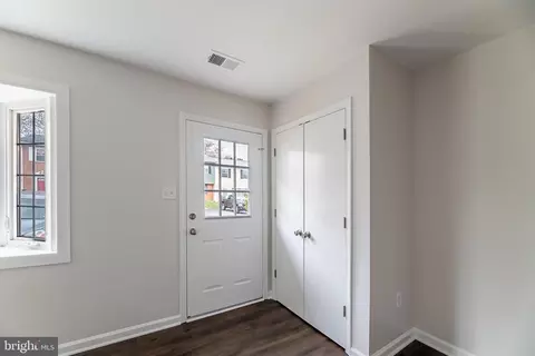 8620 Ashby Ct, Marshall, VA 20115 photo 14
