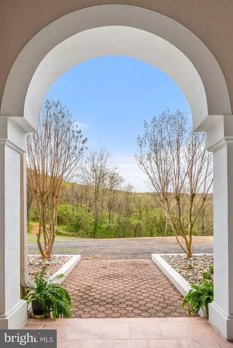 3895 Leeds Manor Rd, Markham, VA 22643 photo 27