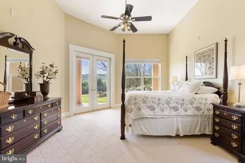 3895 Leeds Manor Rd, Markham, VA 22643 photo 14